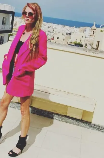 Delivering Fashion in Style With Glamify