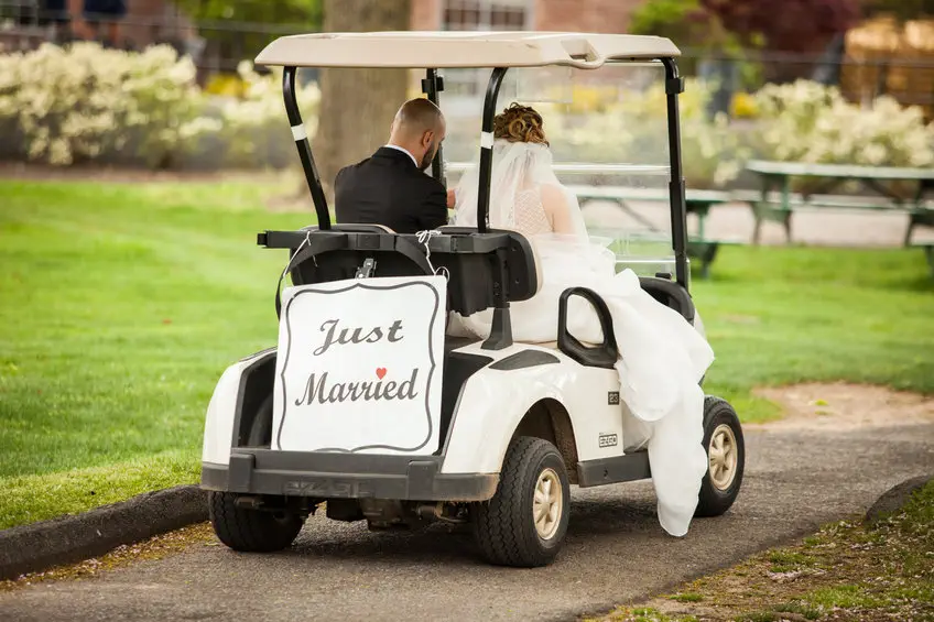 Golf is the theme of the wedding