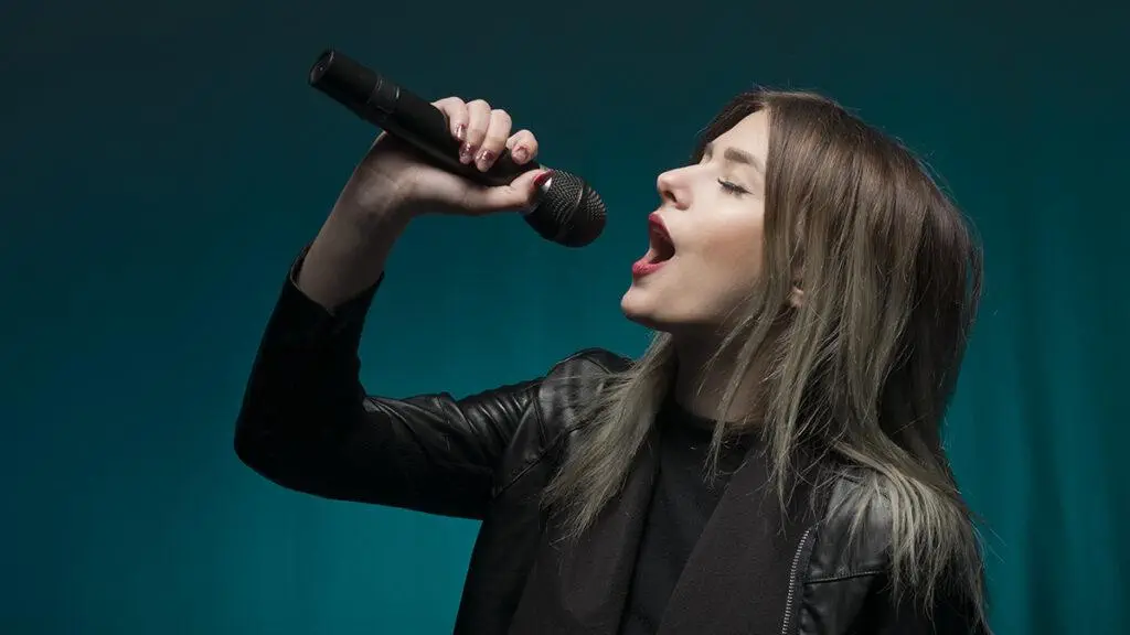 singing