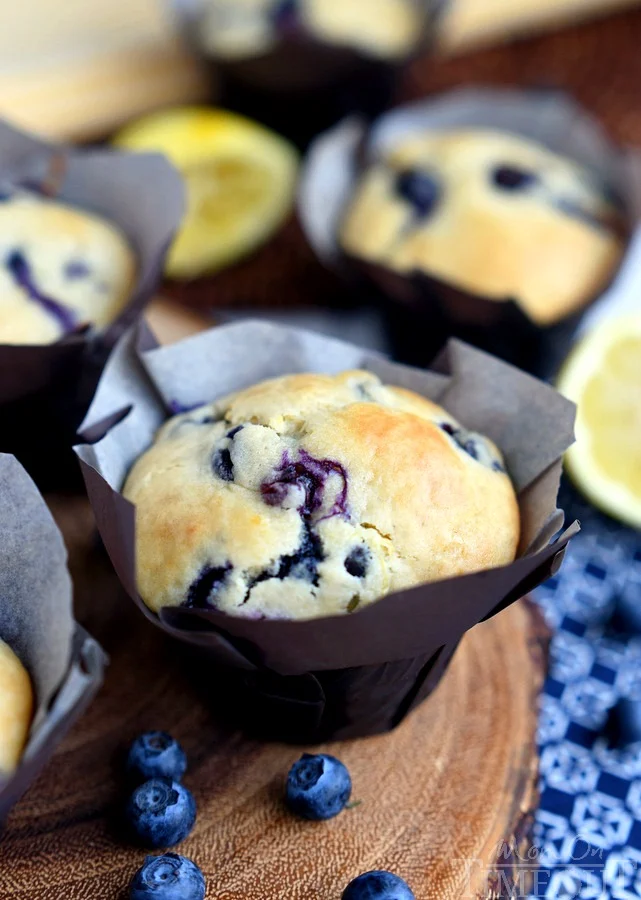 RECIPE HERE VIA - Moms On Time Out
Blueberry Lemon Cream Cheese Muffins